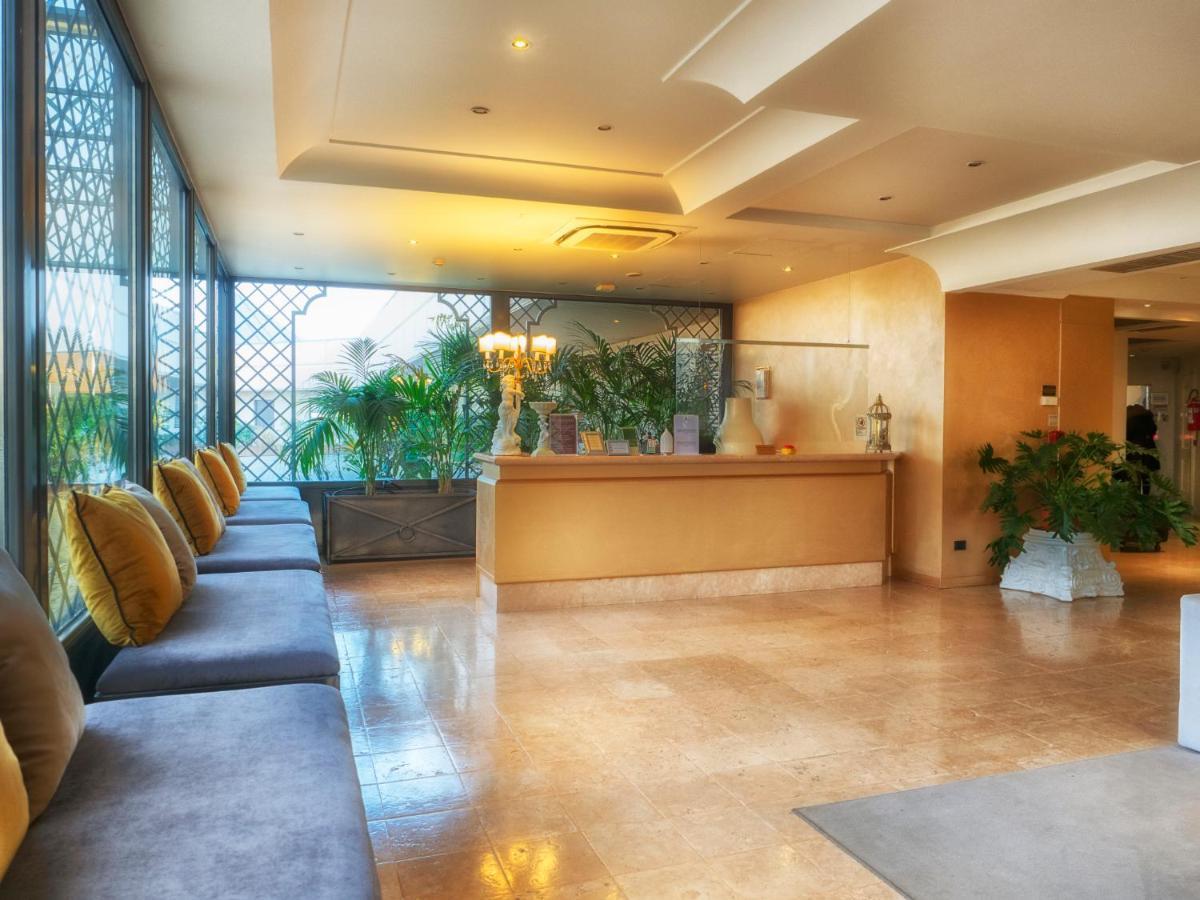 Hotel Europa Pallazzolo sullʼOglio Zewnętrze zdjęcie