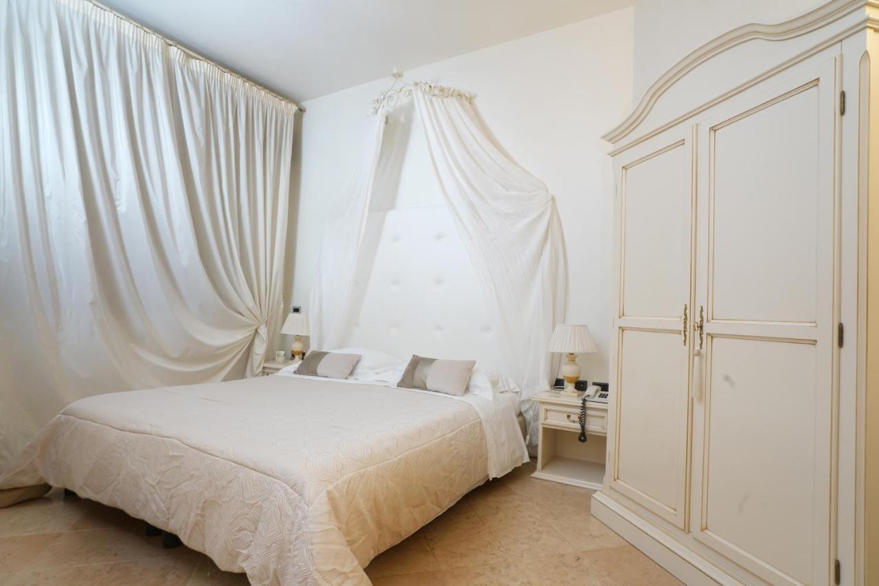 Hotel Europa Pallazzolo sullʼOglio Zewnętrze zdjęcie